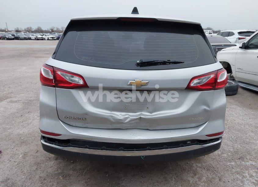 Photo 16 of 2018 Chevrolet Equinox LS (VIN 2GNAXHEV9J6140762)