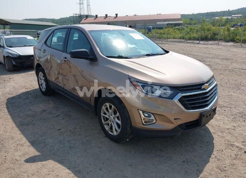 2018 Chevrolet Equinox LS (VIN 2GNAXHEV9J6207473) main photo