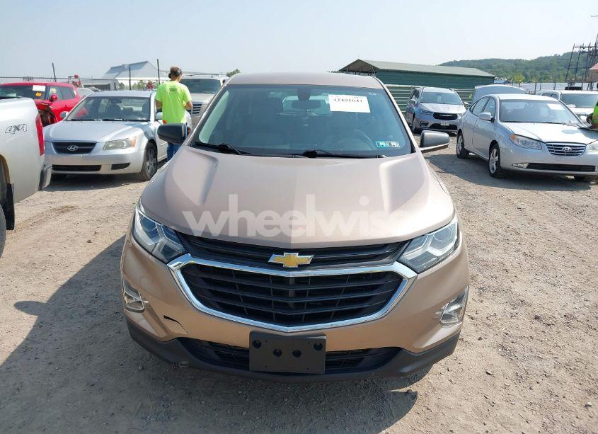 Photo 12 of 2018 Chevrolet Equinox LS (VIN 2GNAXHEV9J6207473)
