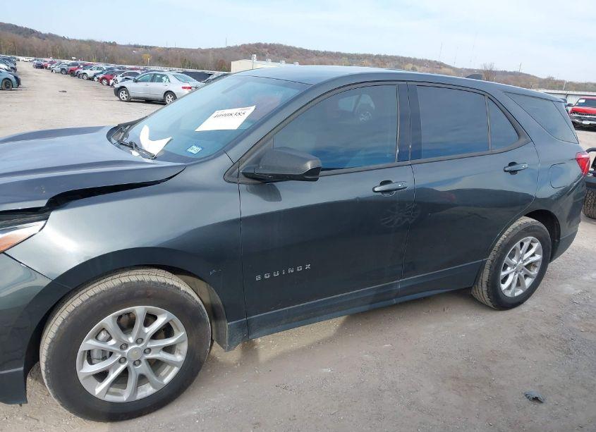 Photo 14 of 2018 Chevrolet Equinox LS (VIN 2GNAXHEV9J6352156)