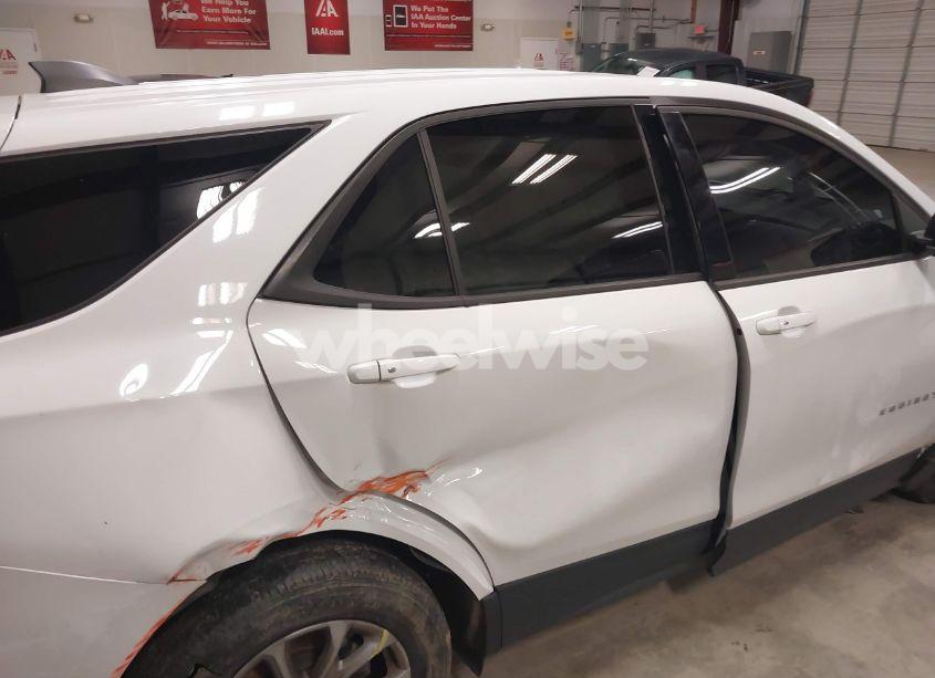 Photo 11 of 2019 Chevrolet Equinox LS (VIN 2GNAXHEV9K6196119)