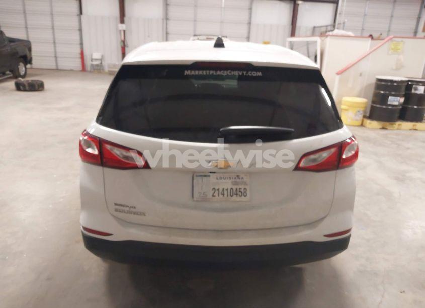 Photo 16 of 2019 Chevrolet Equinox LS (VIN 2GNAXHEV9K6196119)