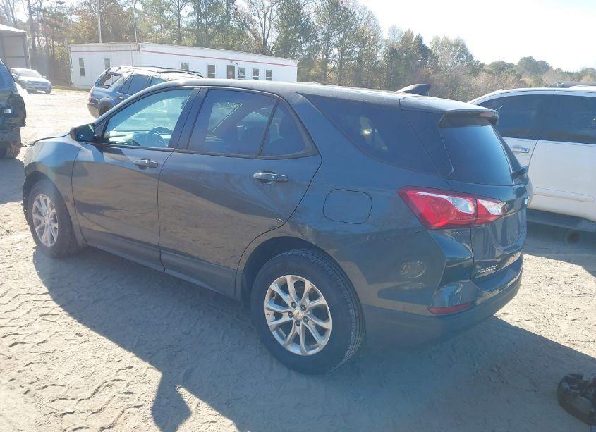 Photo 3 of 2019 Chevrolet Equinox LS (VIN 2GNAXHEV9K6196993)