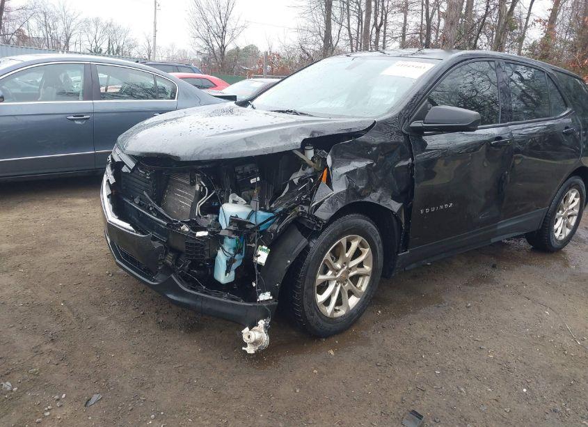 Photo 6 of 2019 Chevrolet Equinox LS (VIN 2GNAXHEV9K6261552)