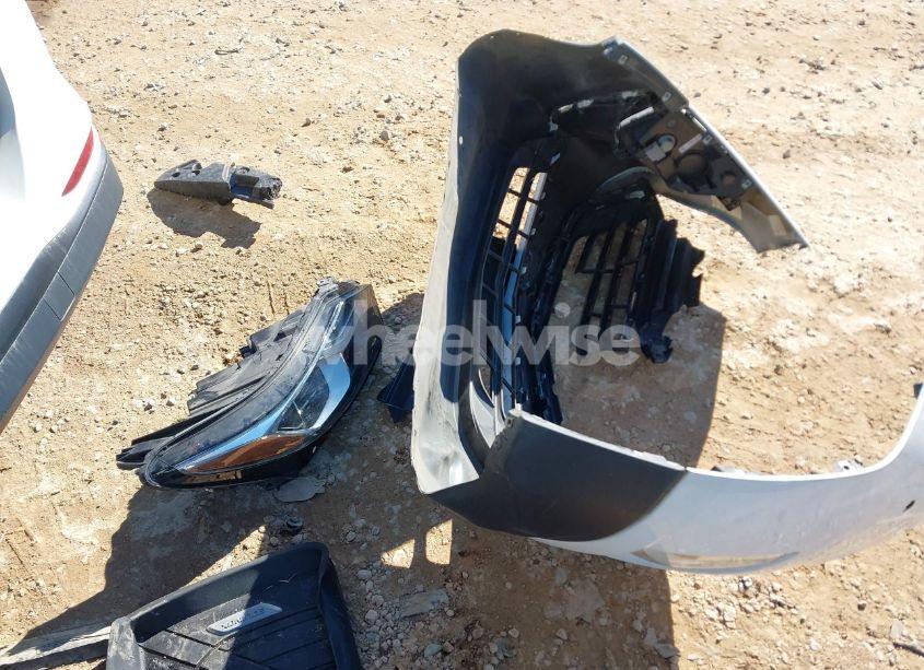 Photo 12 of 2019 Chevrolet Equinox LS (VIN 2GNAXHEV9K6286581)