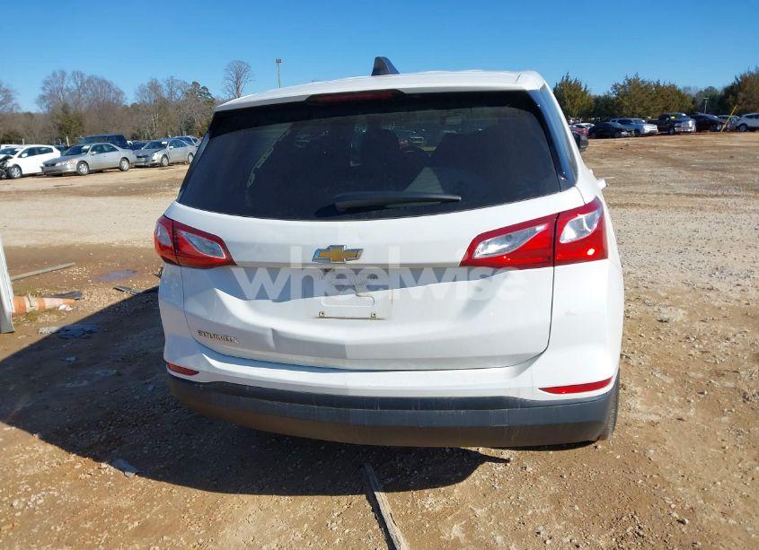 Photo 17 of 2019 Chevrolet Equinox LS (VIN 2GNAXHEV9K6286581)