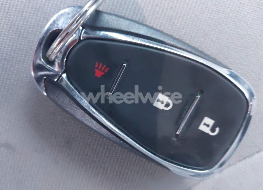 Photo 11 of 2020 Chevrolet Equinox FWD LS (VIN 2GNAXHEV9L6125844)