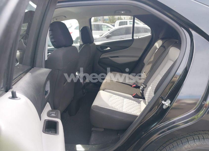 Photo 8 of 2020 Chevrolet Equinox FWD LS (VIN 2GNAXHEV9L6276182)