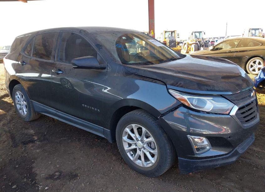 2018 Chevrolet Equinox LS (VIN 2GNAXHEVXJ6185371) main photo