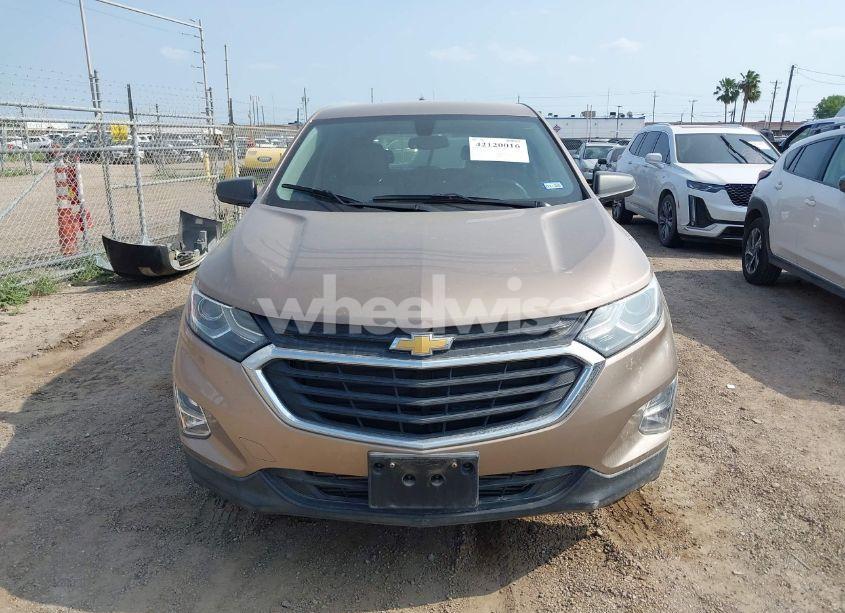 Photo 12 of 2018 Chevrolet Equinox LS (VIN 2GNAXHEVXJ6224492)