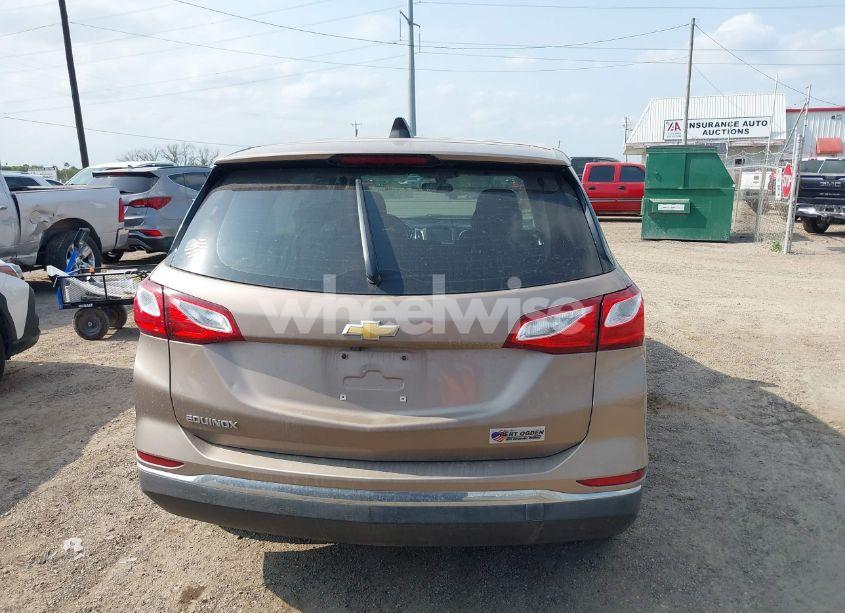 Photo 16 of 2018 Chevrolet Equinox LS (VIN 2GNAXHEVXJ6224492)