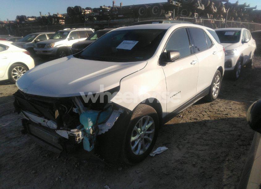 Photo 2 of 2019 Chevrolet Equinox LS (VIN 2GNAXHEVXK6161332)