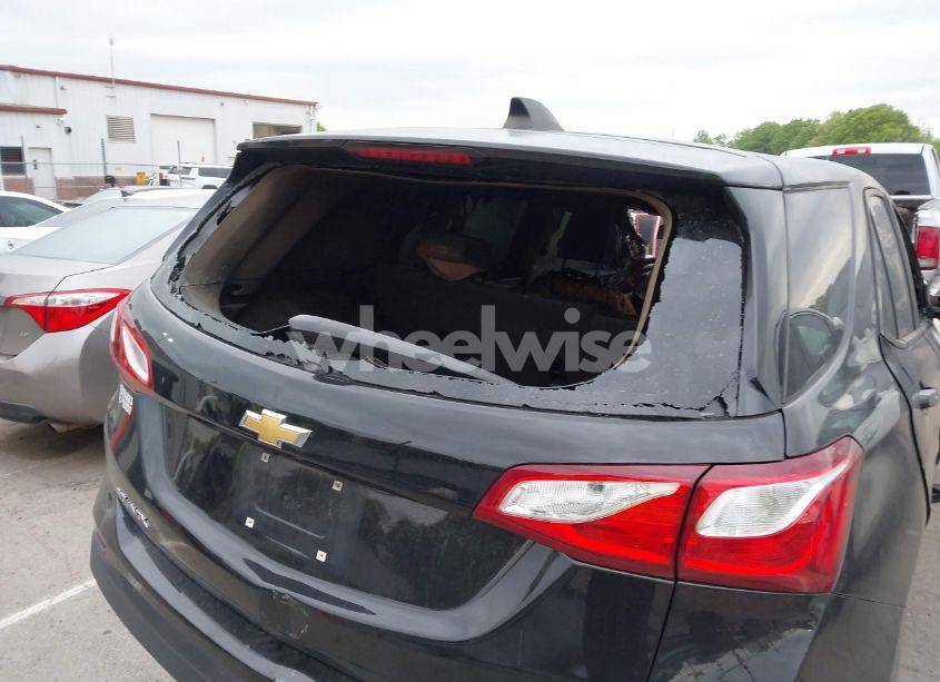 Photo 17 of 2019 Chevrolet Equinox LS (VIN 2GNAXHEVXK6224218)