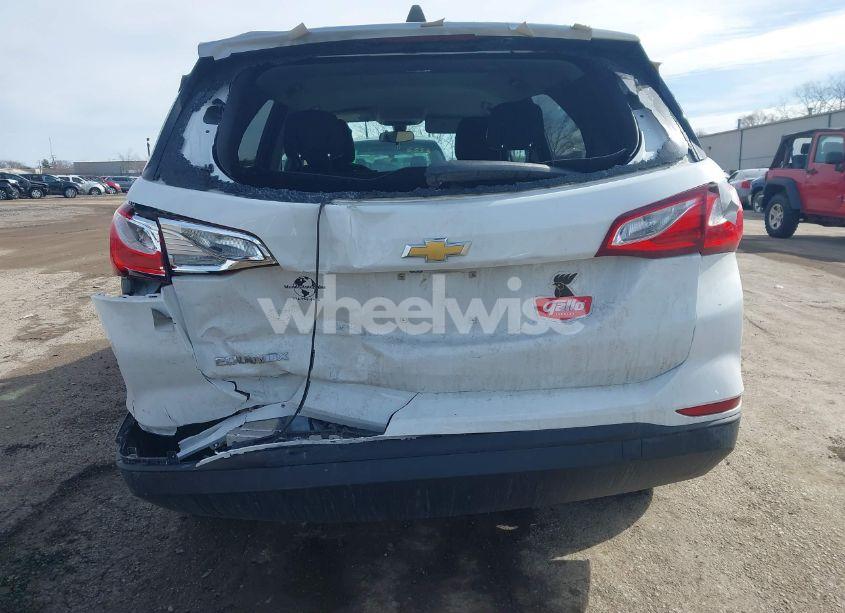 Photo 16 of 2019 Chevrolet Equinox LS (VIN 2GNAXHEVXK6251595)