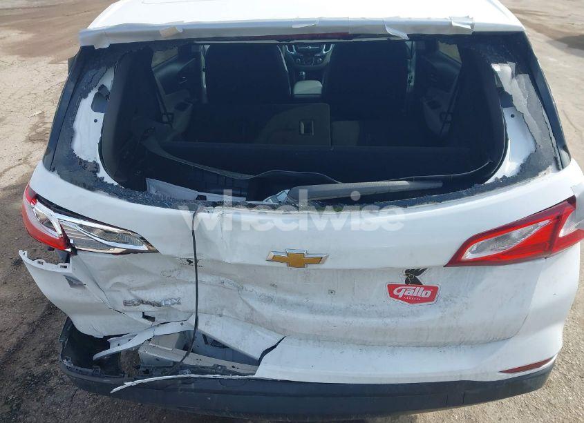 Photo 18 of 2019 Chevrolet Equinox LS (VIN 2GNAXHEVXK6251595)