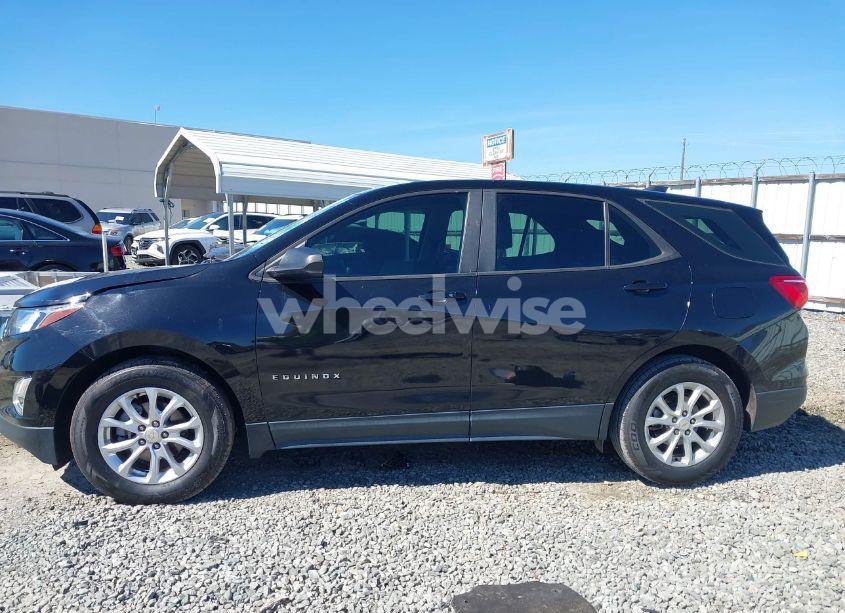 Photo 14 of 2020 Chevrolet Equinox FWD LS (VIN 2GNAXHEVXL6141129)