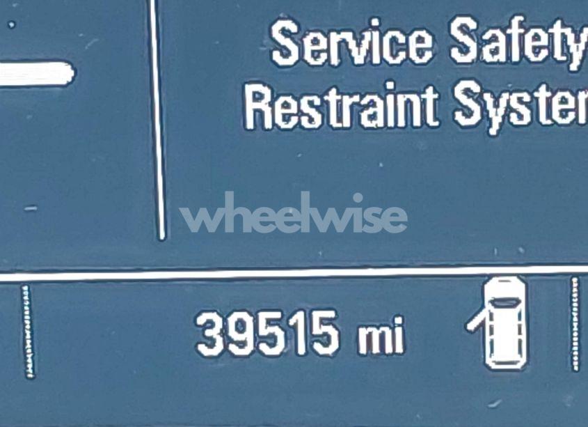 Photo 16 of 2020 Chevrolet Equinox FWD LS (VIN 2GNAXHEVXL6170212)