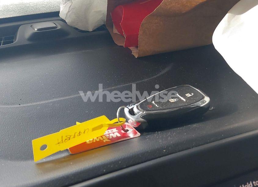 Photo 11 of 2020 Chevrolet Equinox FWD LS (VIN 2GNAXHEVXL6222065)