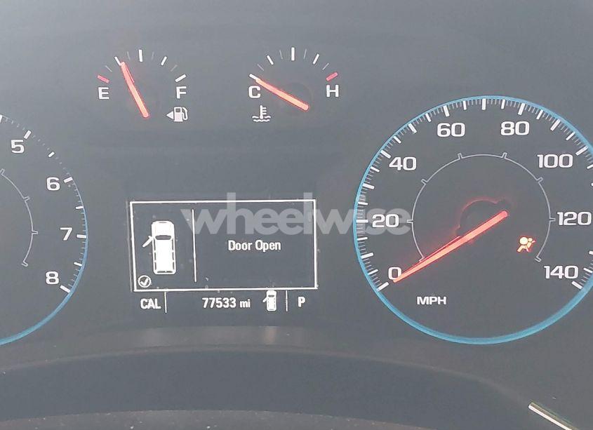 Photo 7 of 2020 Chevrolet Equinox FWD LS (VIN 2GNAXHEVXL6222065)