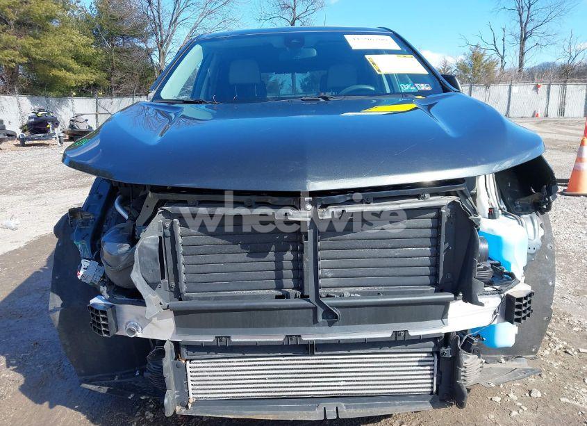 Photo 6 of 2021 Chevrolet Equinox FWD LS (VIN 2GNAXHEVXM6114465)