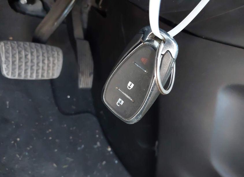 Photo 11 of 2022 Chevrolet Equinox FWD LS (VIN 2GNAXHEVXN6143157)