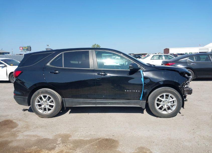 Photo 14 of 2022 Chevrolet Equinox FWD LS (VIN 2GNAXHEVXN6143157)