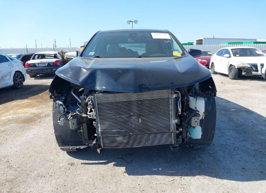 Photo 6 of 2022 Chevrolet Equinox FWD LS (VIN 2GNAXHEVXN6143157)
