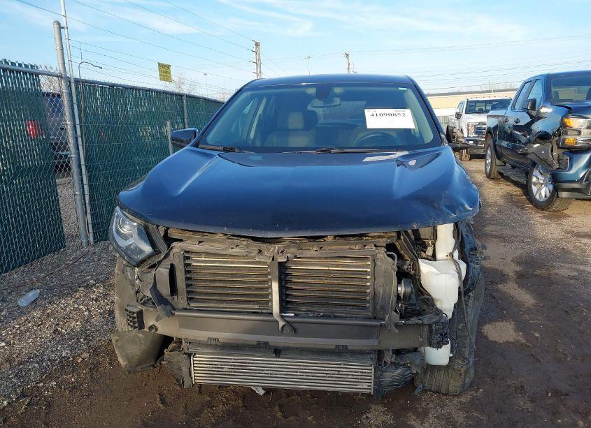 Photo 13 of 2018 Chevrolet Equinox LT (VIN 2GNAXJEV0J6113280)