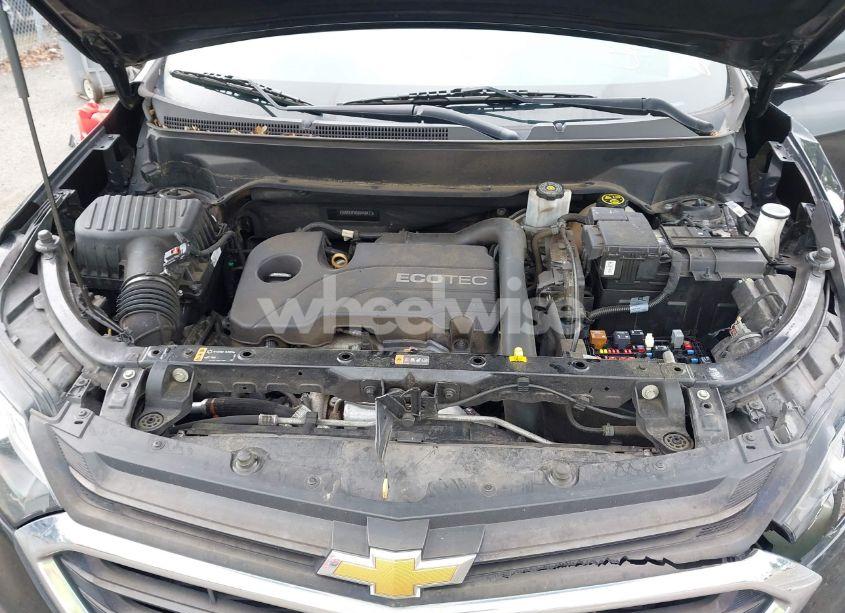 Photo 10 of 2018 Chevrolet Equinox LT (VIN 2GNAXJEV0J6140477)