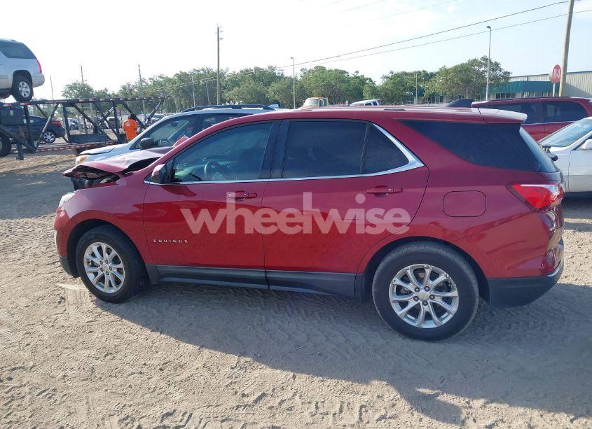 Photo 14 of 2018 Chevrolet Equinox LT (VIN 2GNAXJEV0J6156887)