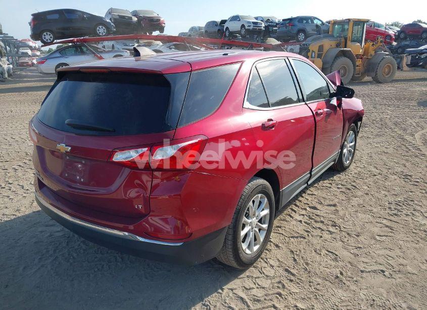 Photo 4 of 2018 Chevrolet Equinox LT (VIN 2GNAXJEV0J6156887)
