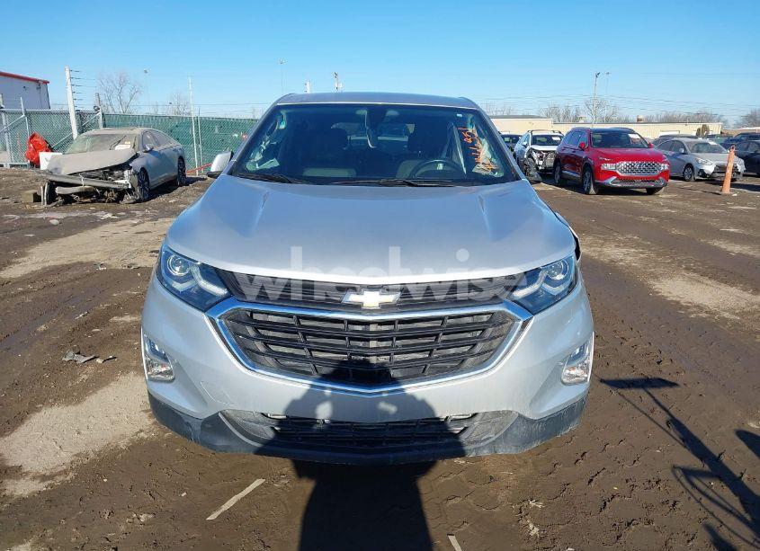 Photo 12 of 2018 Chevrolet Equinox LT (VIN 2GNAXJEV0J6198881)
