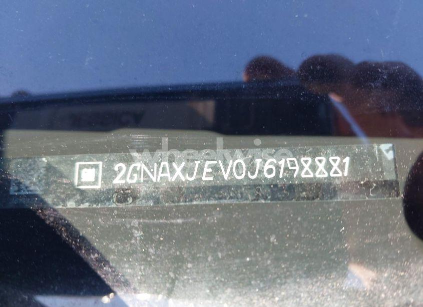 Photo 9 of 2018 Chevrolet Equinox LT (VIN 2GNAXJEV0J6198881)