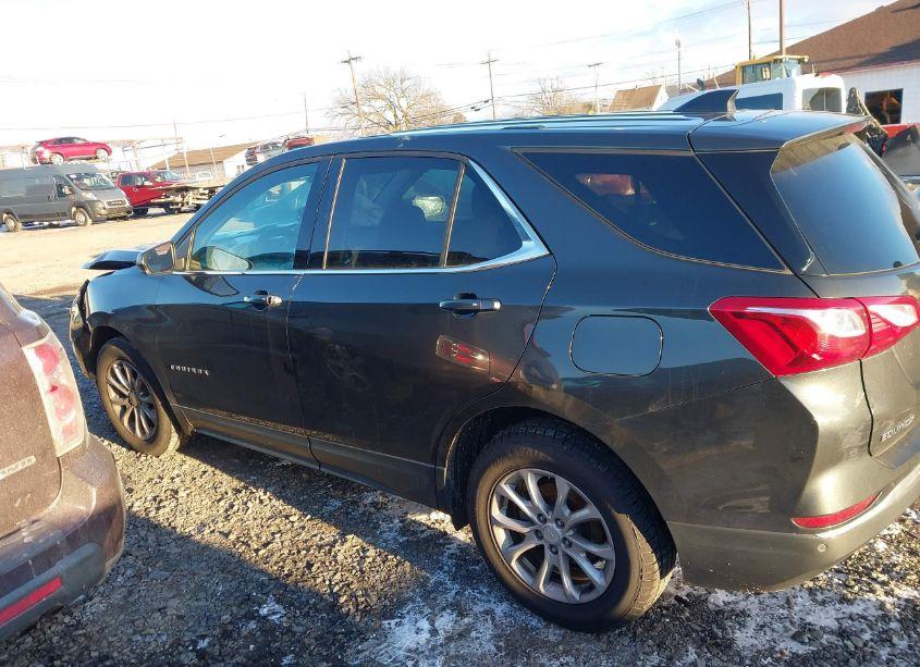 Photo 14 of 2018 Chevrolet Equinox LT (VIN 2GNAXJEV0J6218093)