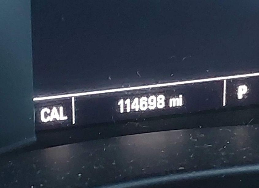 Photo 15 of 2018 Chevrolet Equinox LT (VIN 2GNAXJEV0J6218093)