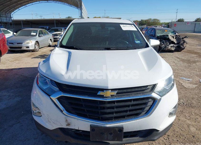 Photo 12 of 2018 Chevrolet Equinox LT (VIN 2GNAXJEV0J6260814)