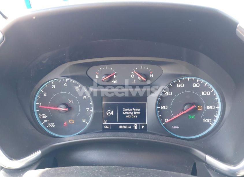 Photo 7 of 2018 Chevrolet Equinox LT (VIN 2GNAXJEV0J6260814)