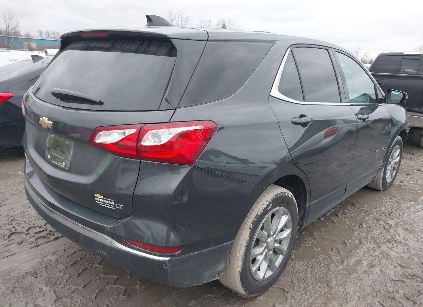 Photo 4 of 2018 Chevrolet Equinox LT (VIN 2GNAXJEV0J6268704)