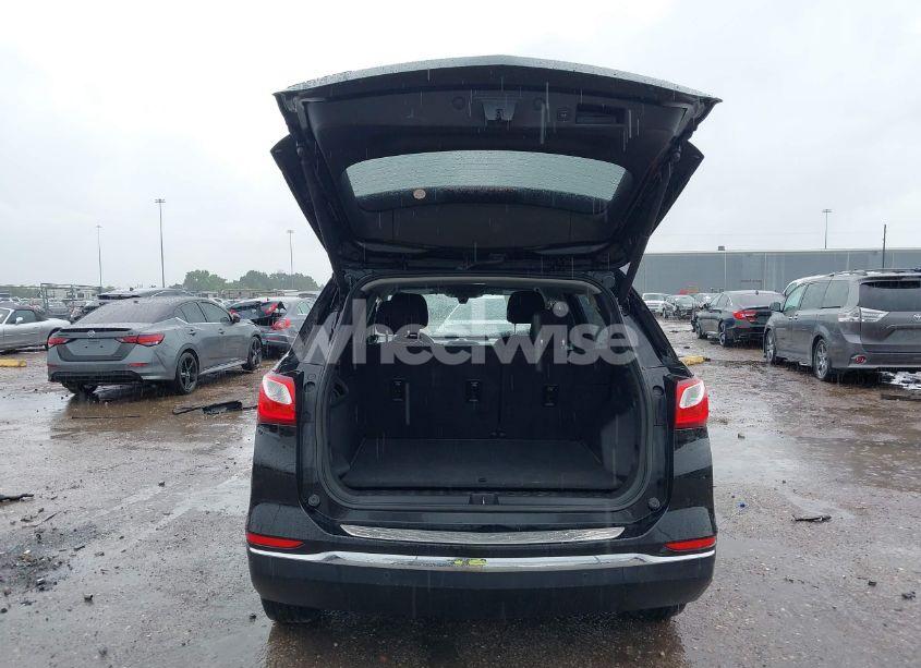 Photo 17 of 2018 Chevrolet Equinox LT (VIN 2GNAXJEV0J6296034)