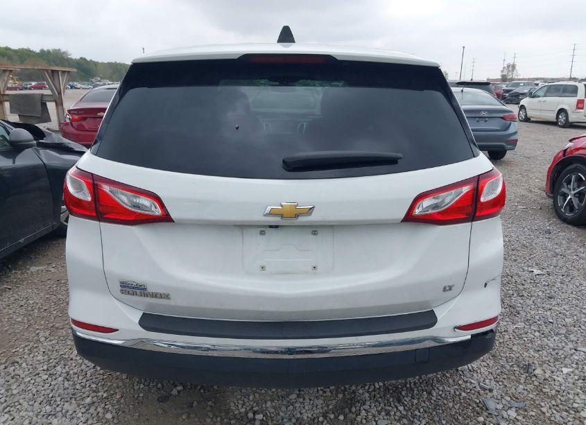 Photo 16 of 2018 Chevrolet Equinox LT (VIN 2GNAXJEV0J6314550)