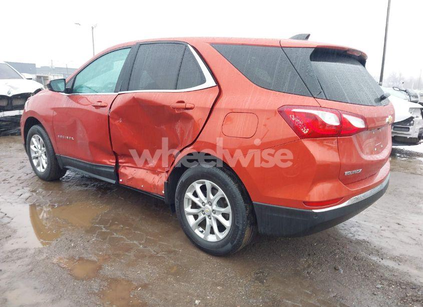 Photo 3 of 2020 Chevrolet Equinox FWD 2FL (VIN 2GNAXJEV0L6230862)