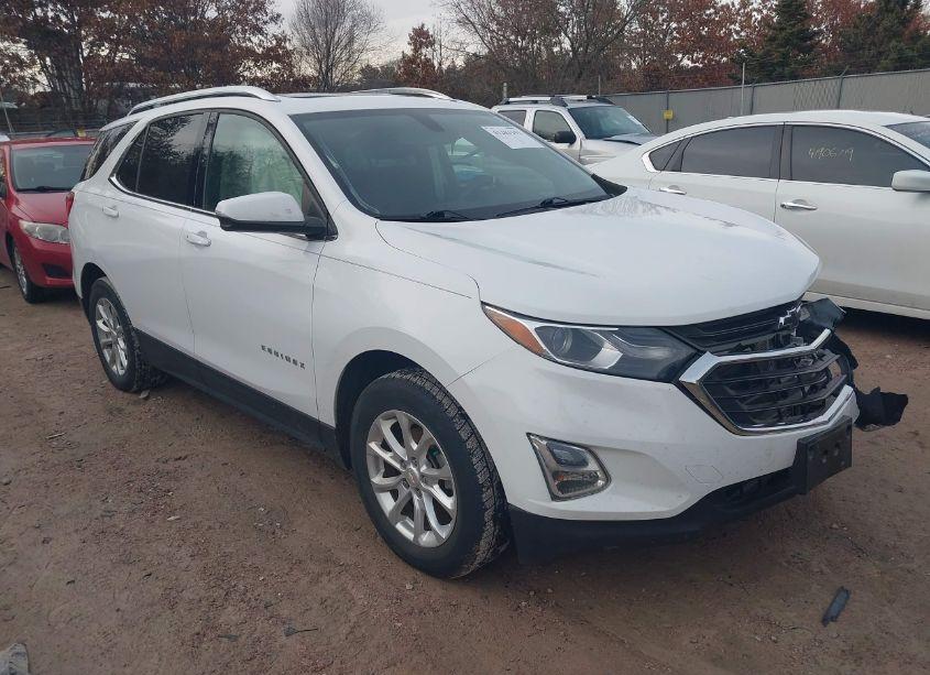 2018 Chevrolet Equinox LT (VIN 2GNAXJEV1J6101090) main photo