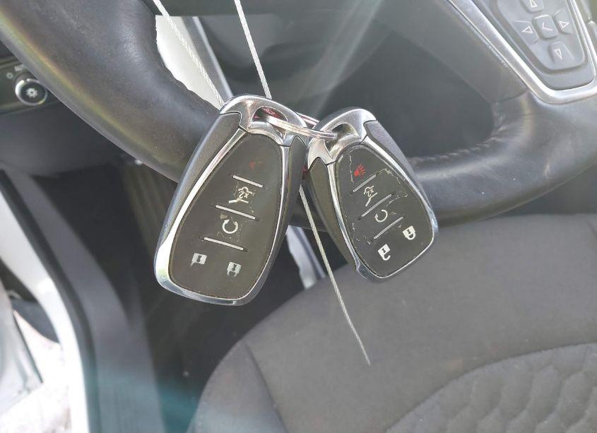 Photo 11 of 2018 Chevrolet Equinox LT (VIN 2GNAXJEV1J6152525)