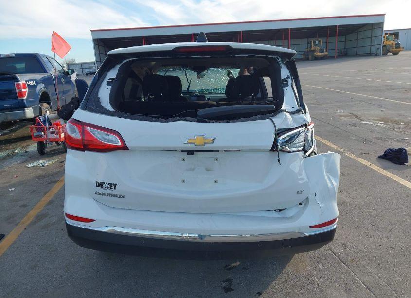 Photo 16 of 2018 Chevrolet Equinox LT (VIN 2GNAXJEV1J6152525)