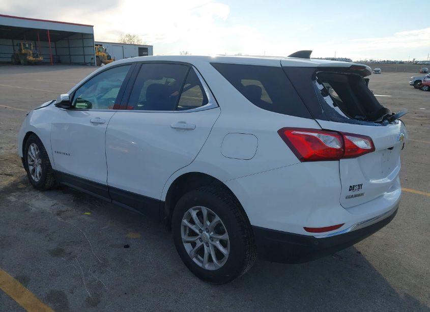 Photo 3 of 2018 Chevrolet Equinox LT (VIN 2GNAXJEV1J6152525)