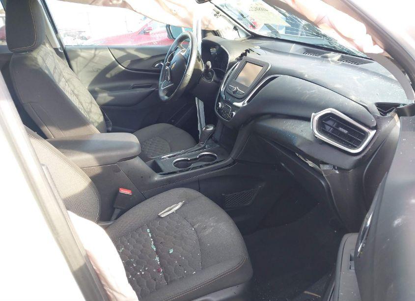 Photo 5 of 2018 Chevrolet Equinox LT (VIN 2GNAXJEV1J6152525)