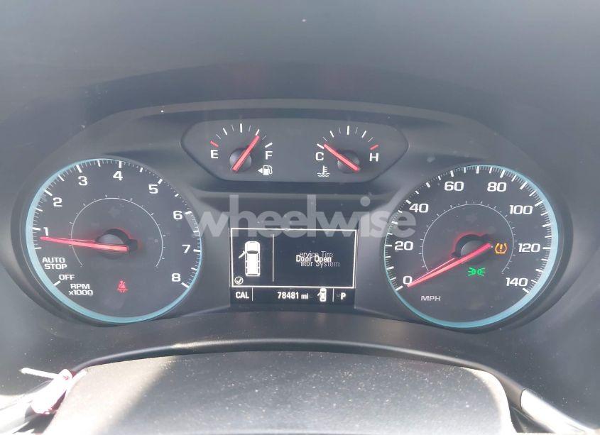Photo 15 of 2018 Chevrolet Equinox LT (VIN 2GNAXJEV1J6187551)