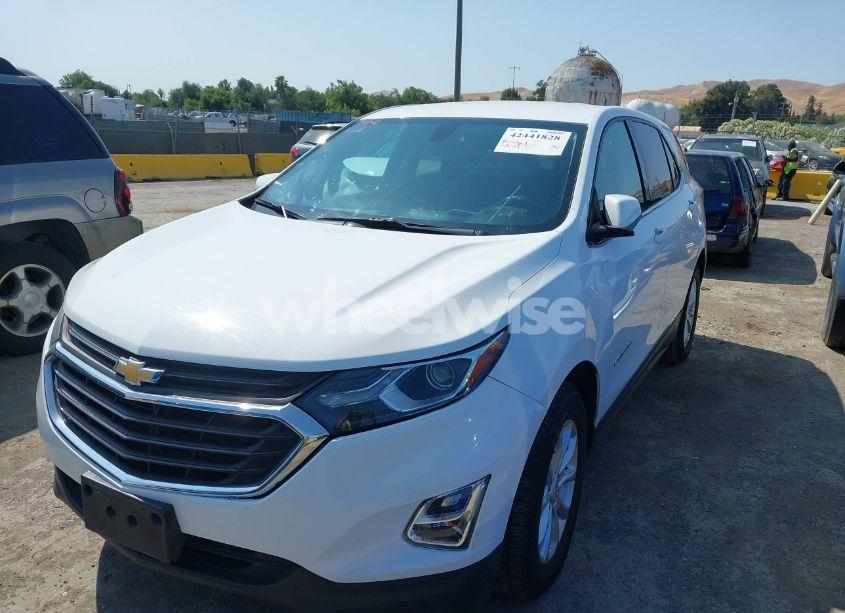Photo 6 of 2018 Chevrolet Equinox LT (VIN 2GNAXJEV1J6187551)