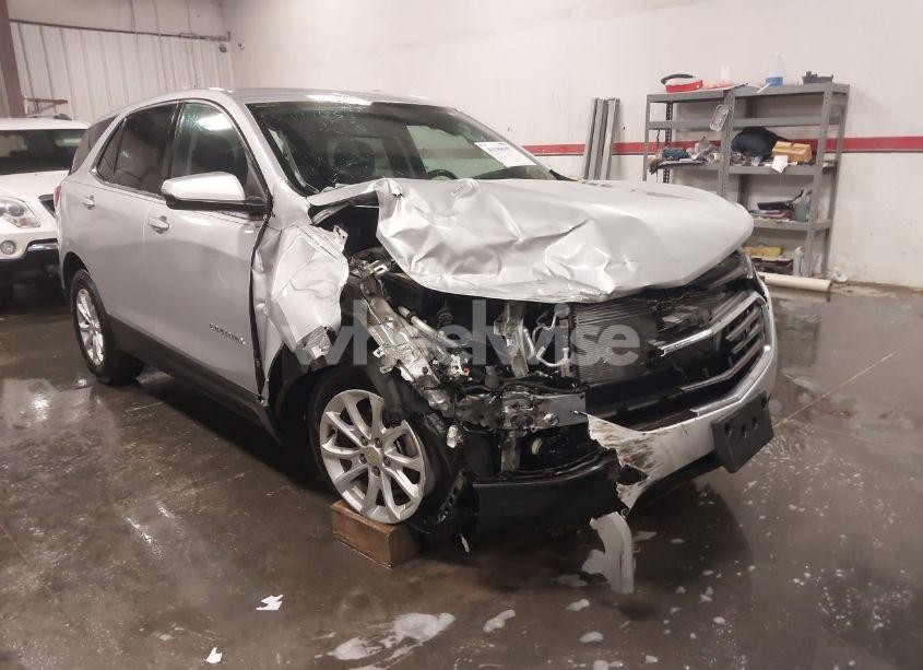 Photo 6 of 2018 Chevrolet Equinox LT (VIN 2GNAXJEV1J6198453)