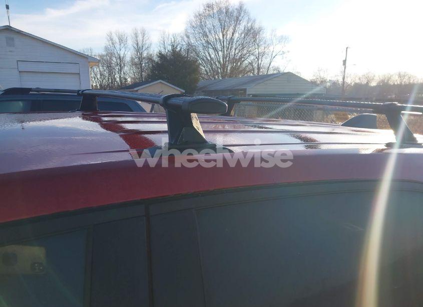 Photo 6 of 2018 Chevrolet Equinox LT (VIN 2GNAXJEV1J6213548)